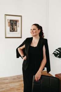 Odvetnica Alja Šiška